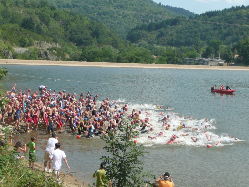 départ triathlon lac collanges le cheylard les nonieres