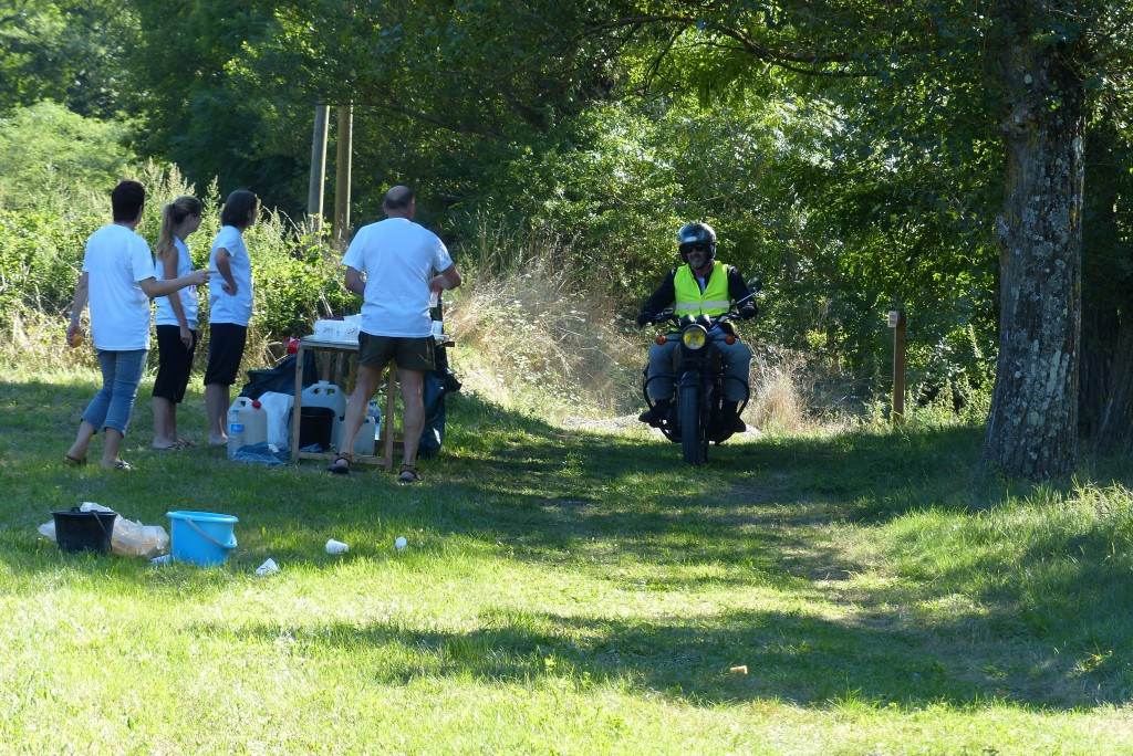 ravitaillement Viallet Tir sportif triathlon lamastre et moto balai