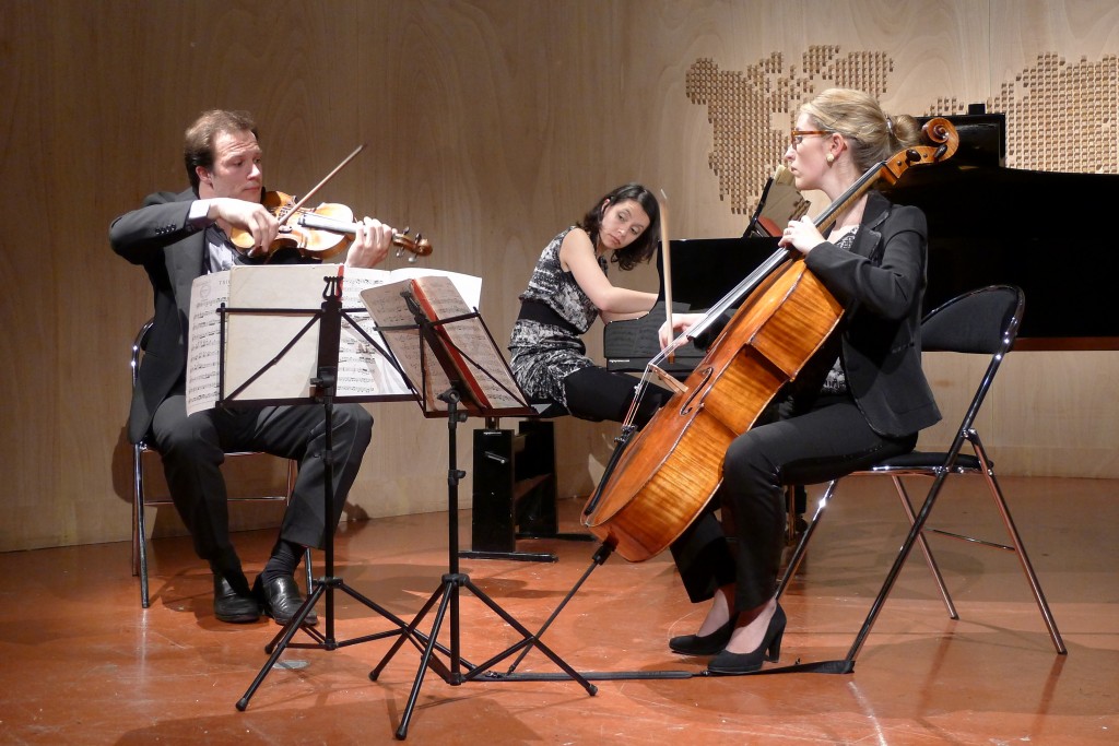 trio L,Louis-Jean Perreau  violon, Louison Crès-Debacq violoncelle, Lyuba Zhecheva  piano