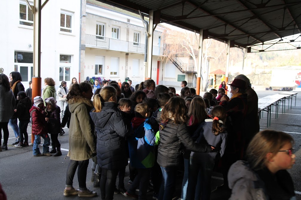 collation-arbre-laicite-ecole-publique-lamastre