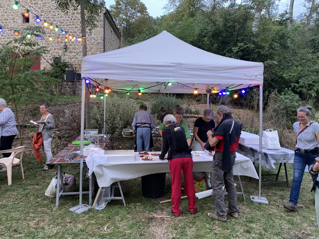 repas ecran village