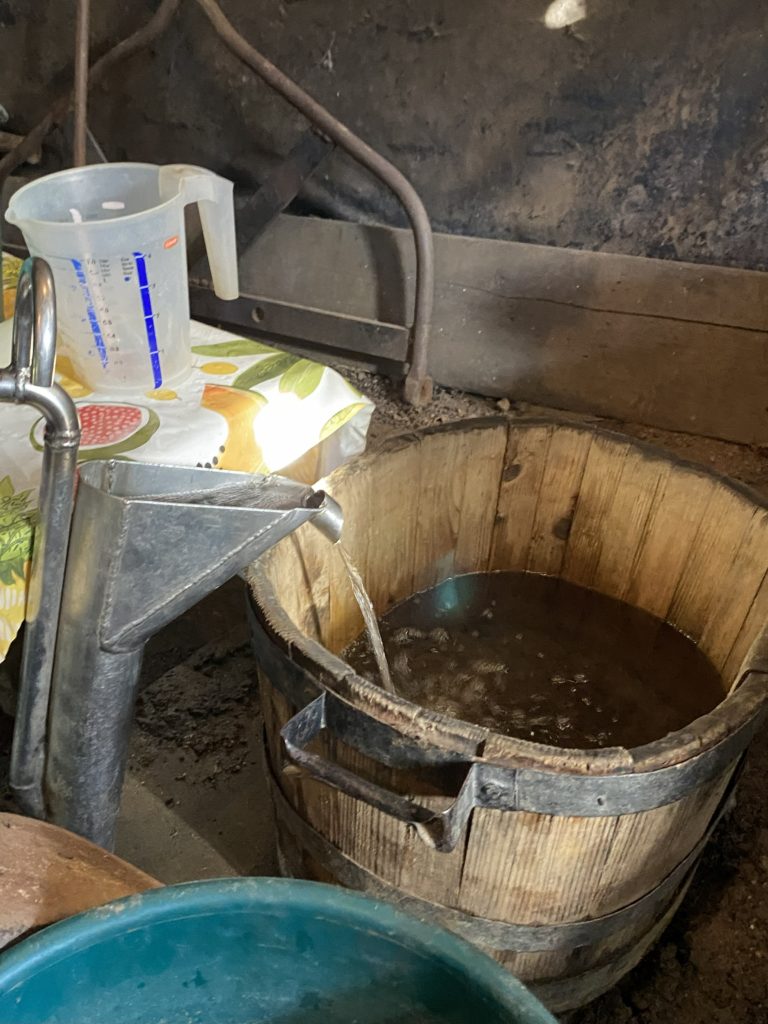 source eau de vie lamastre