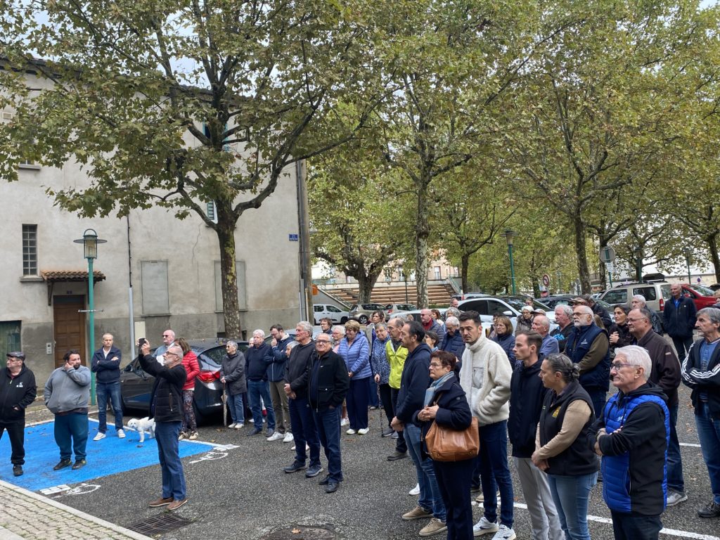 rassemblement anti violence pillage lamastre