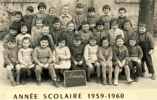 classe 74 ecole.jpg (74900 bytes)